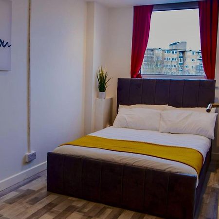 2 Bed With Free Parking Apartment London Ngoại thất bức ảnh
