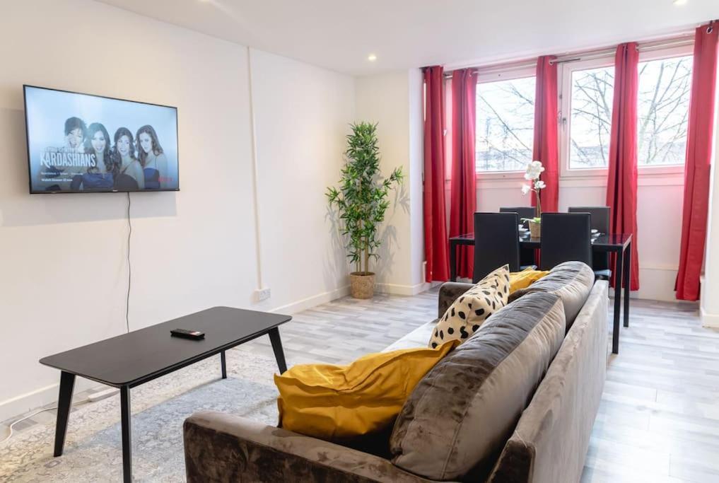 2 Bed With Free Parking Apartment London Ngoại thất bức ảnh